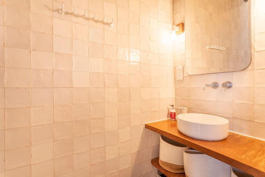 Apartment Halte Poetique Au Panier 2 Balcon & Clim *